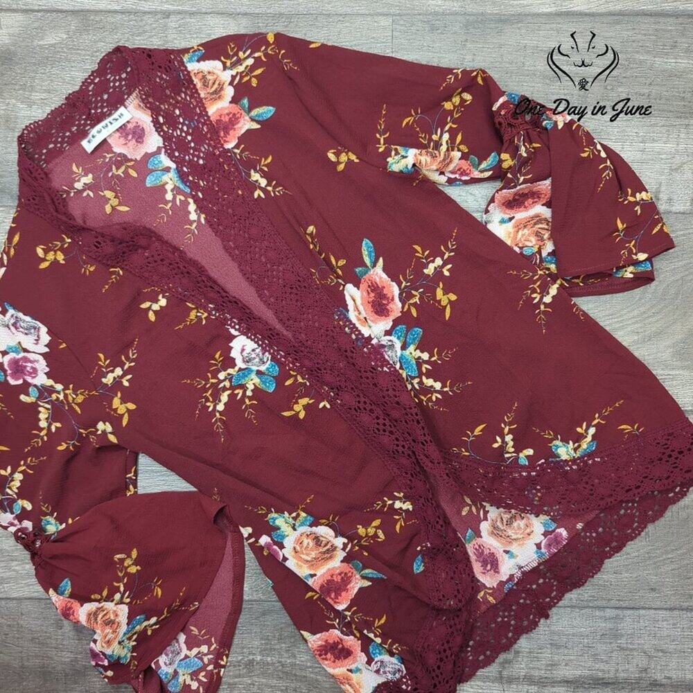Ecowish Bell Sleeve Boho Top Size S